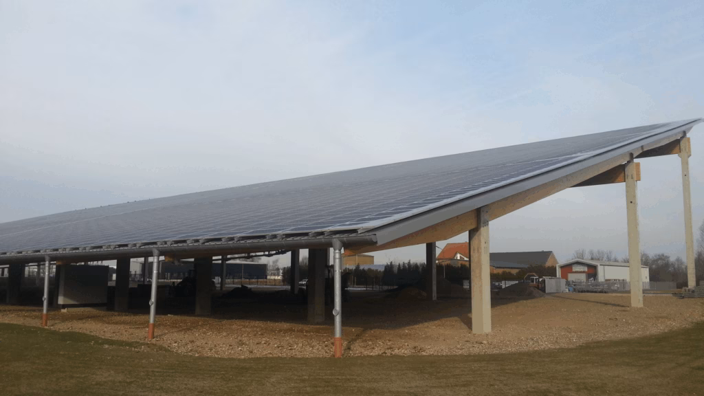 Ground-Mounted vs. Rooftop Solar Panels
